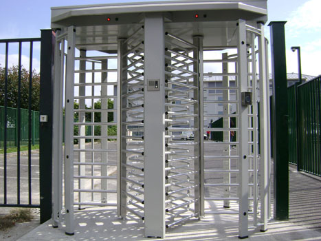 Gitter-Drehkreuz – Zugangskontrolle